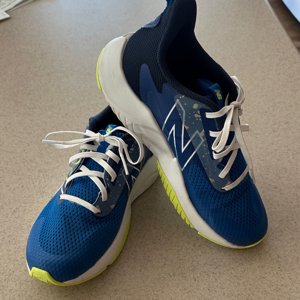 New Balance Kids Sneakers - Blue and White